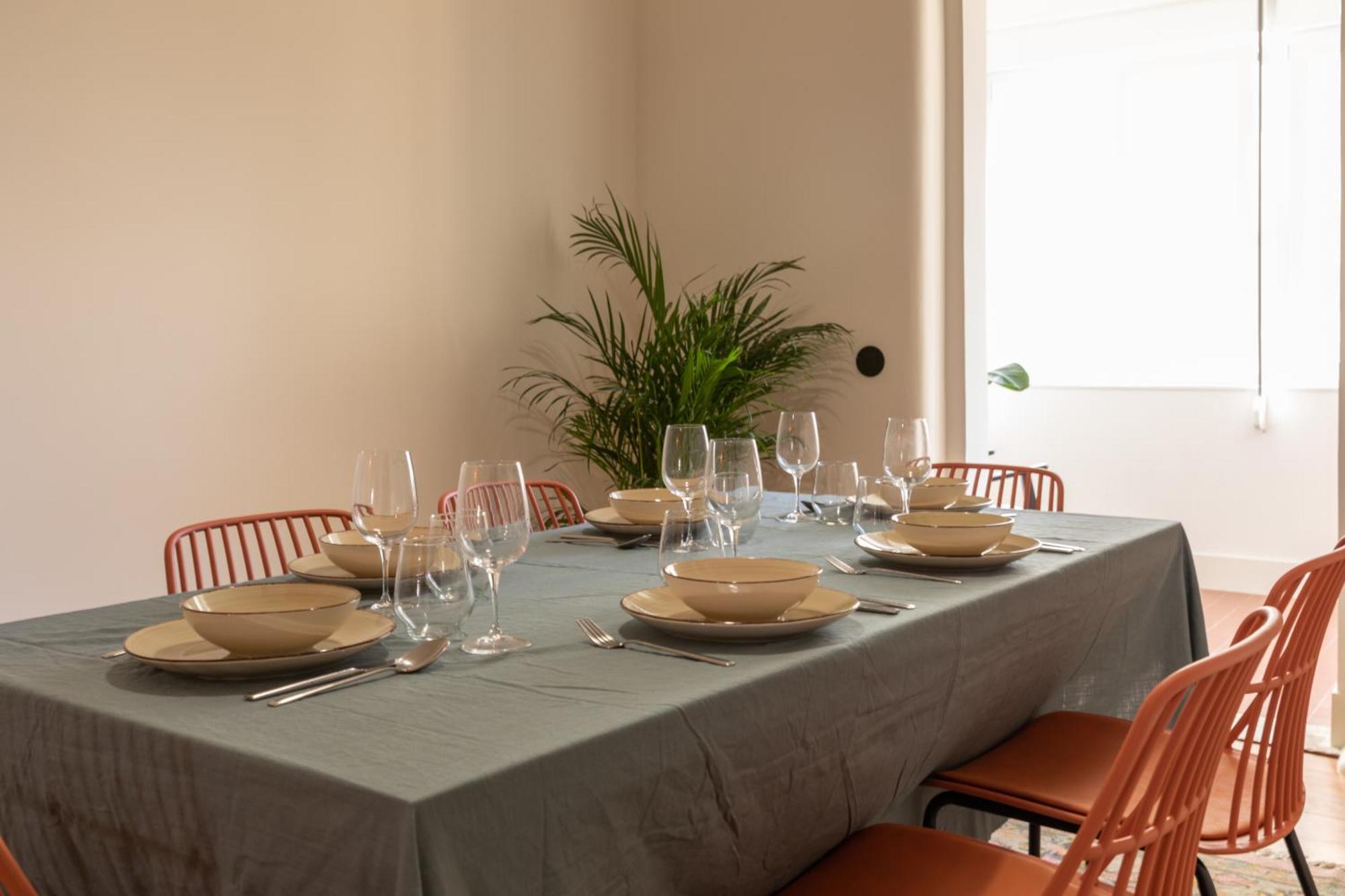 Alvalade 58 - Charming 2 Bedroom Apartment With Ac Near The Airport And City Center Lisboa Eksteriør bilde